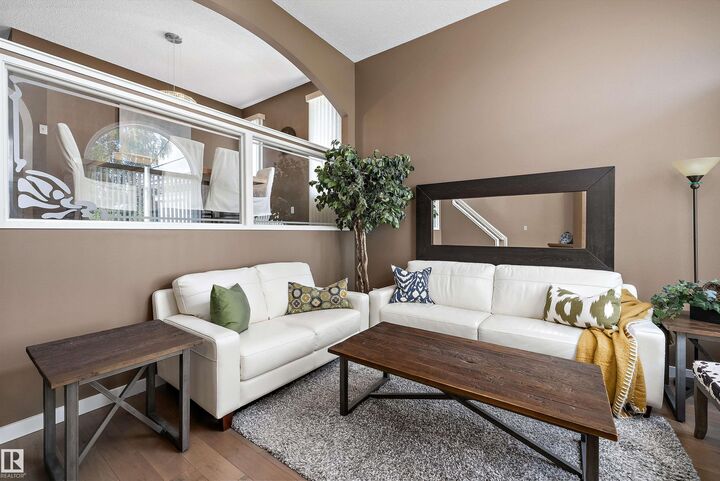 Property Photo:  17226 113A Street NW  AB T5X 5Y4 