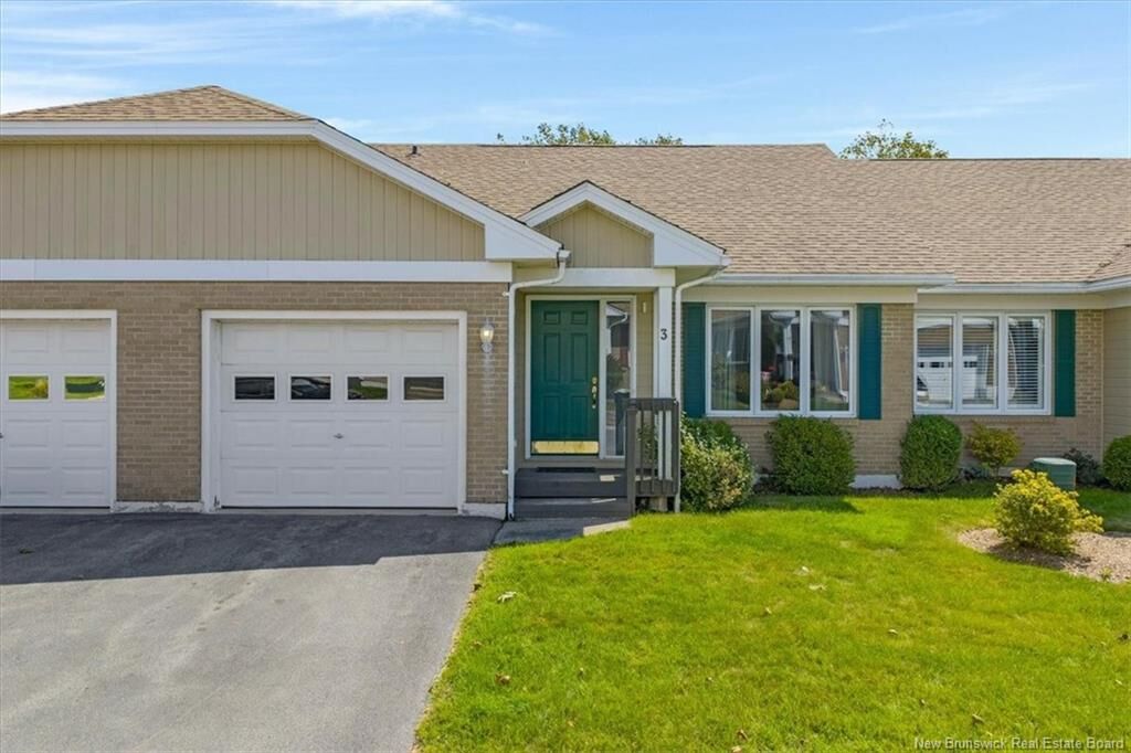 Property Photo:  3 Abbie Place  NB E2M 5T3 