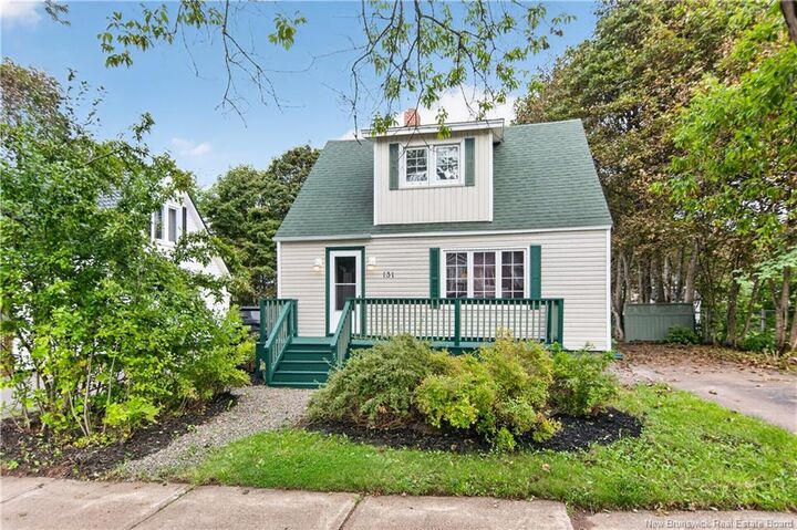 Property Photo:  131 Humphrey Street  NB E1C 6P2 