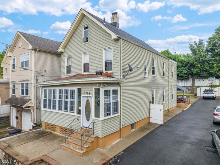 Property Photo: 171 Burgess Pl NJ 07055
