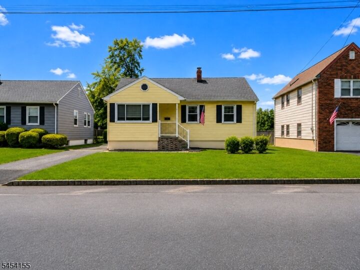 Property Photo: 512 Laurel Ave NJ 07204