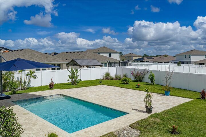 Property Photo:  12756 Tannencrest Drive  FL 33579 
