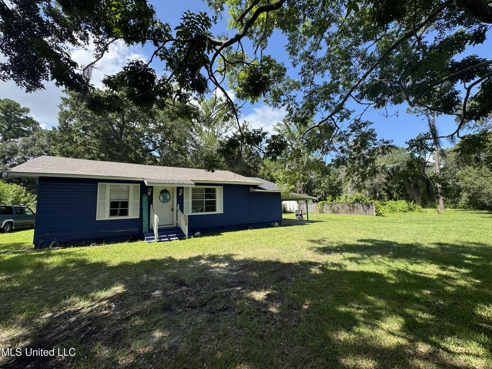 Property Photo:  5418 Elder Street  MS 39563 