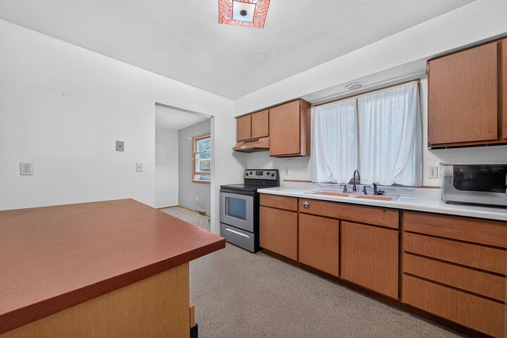 Property Photo: 2746 Saemann Ave WI 53081