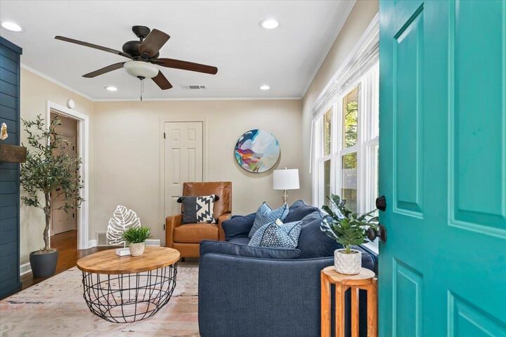Property Photo: 1170 Dearing St TN 38117