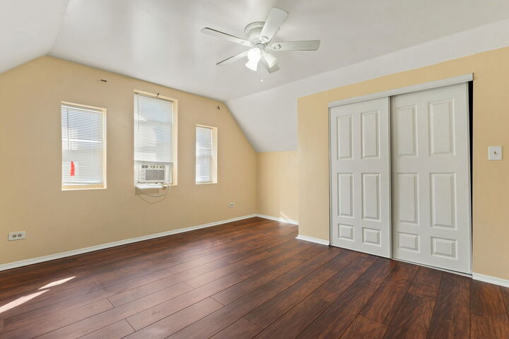 Property Photo:  1428 S Keeler Avenue  IL 60623 
