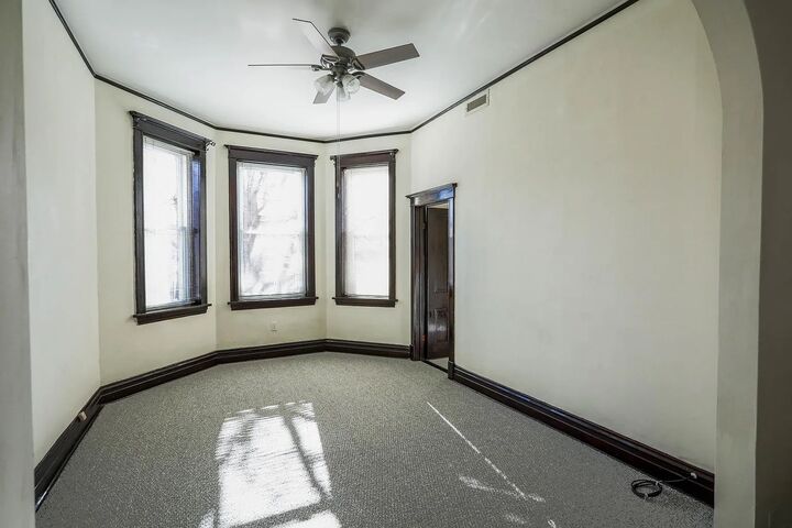Property Photo:  1724 W Le Moyne Street 2  IL 60622 