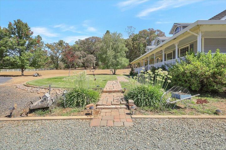 Property Photo: 9844 Texas Hill Road CA 95962