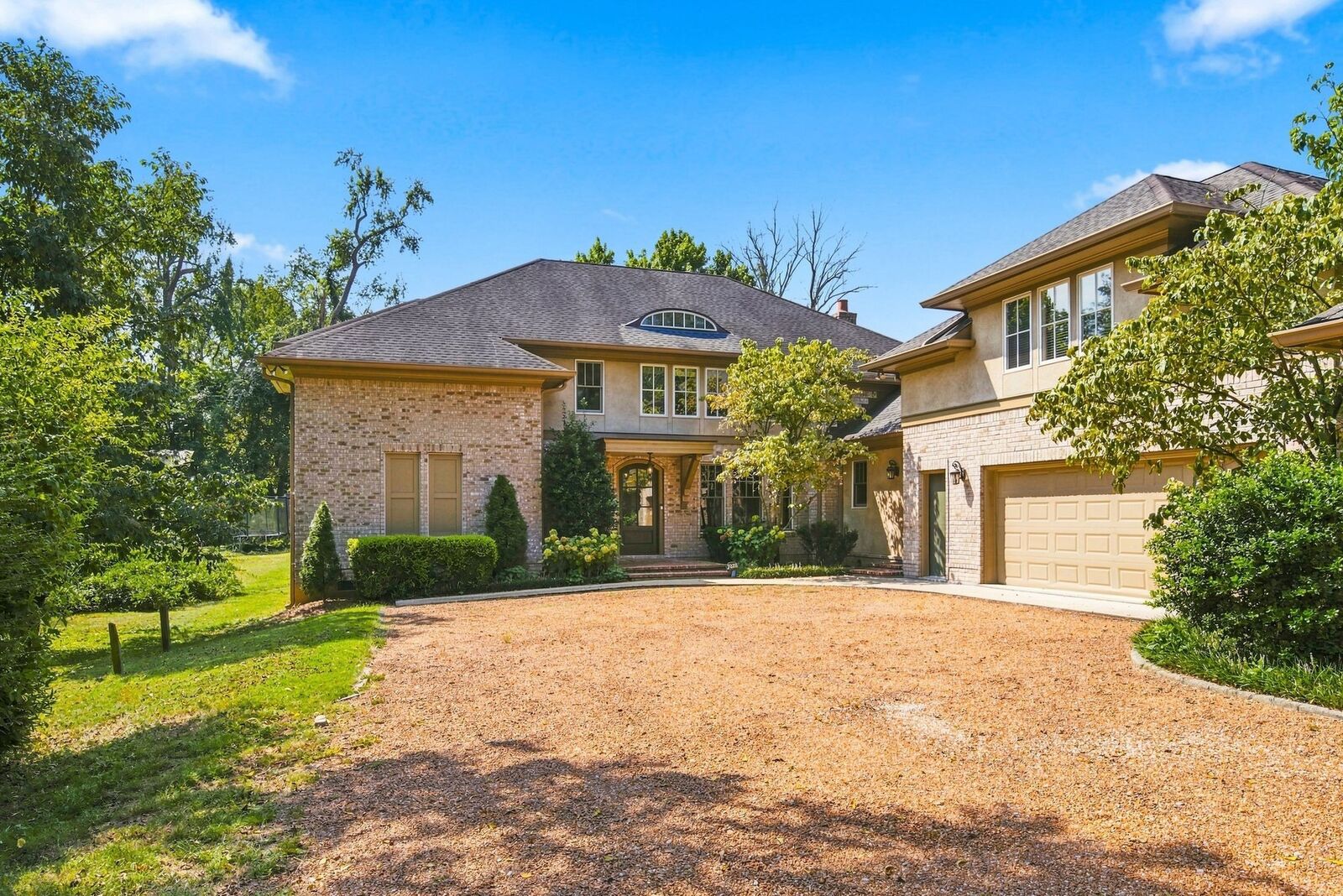 Property Photo: 203B Woodmont Cir TN 37205