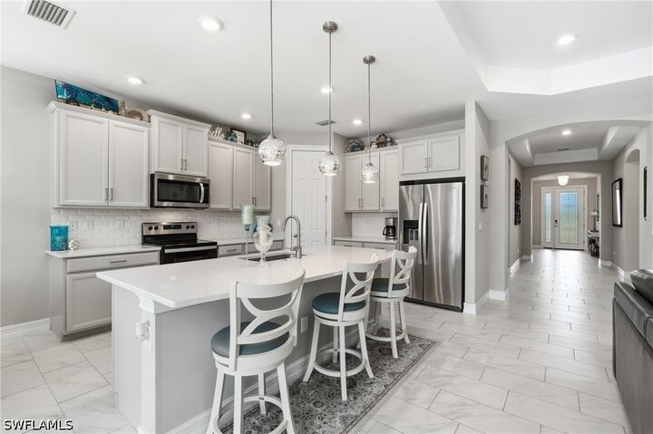 Property Photo:  16530 Seagate Place  FL 34135 