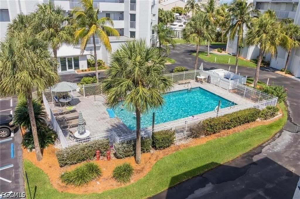 Property Photo:  4521 Bay Beach Lane 324  FL 33931 