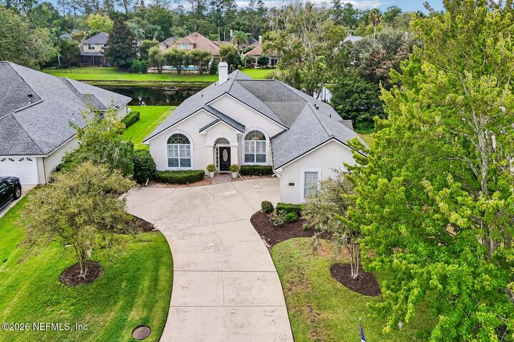 Property Photo: 2211 Harbor Lake Drive FL 32003