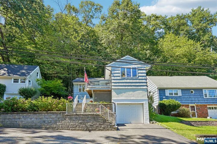 Property Photo: 122 Skyline Lake Drive NJ 07456