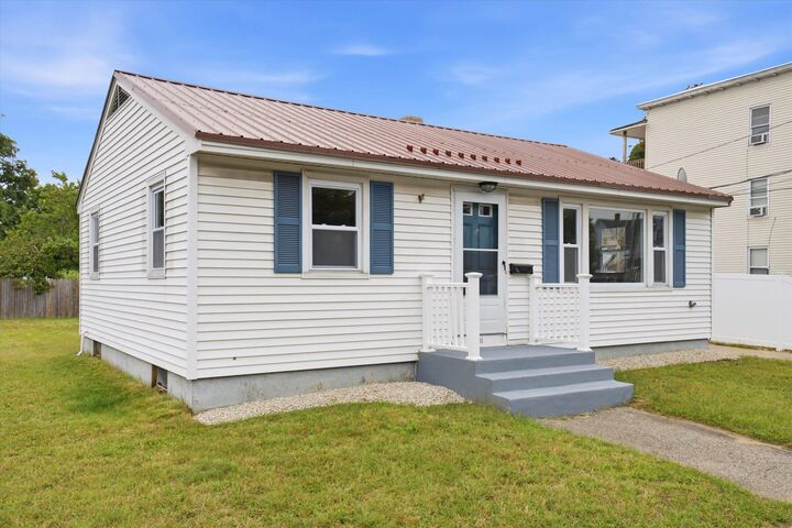 Property Photo:  101 Union Street  NH 03103 