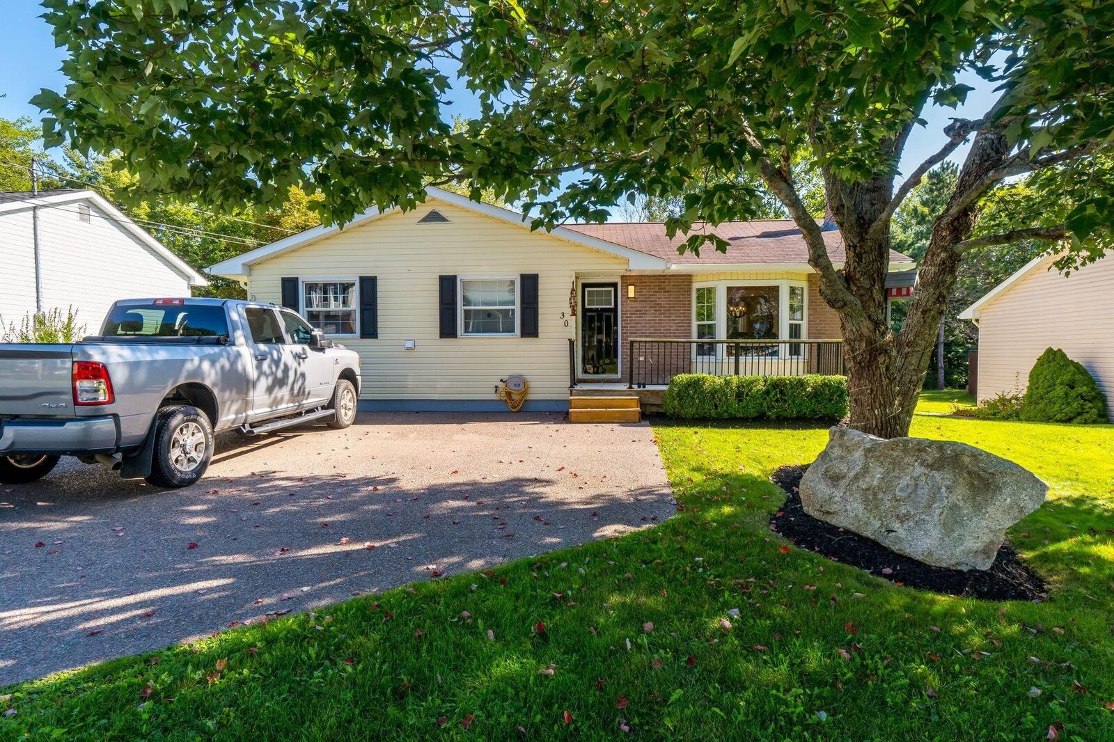 Property Photo:  30 Forestglen Drive  NS B3T 1J4 