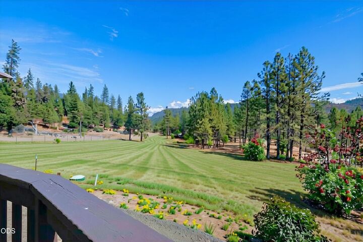 Property Photo:  850 Ragsdale Road  OR 97541 