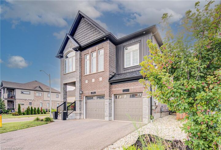Property Photo:  719 Wood Lily Street  ON N2V 0G1 