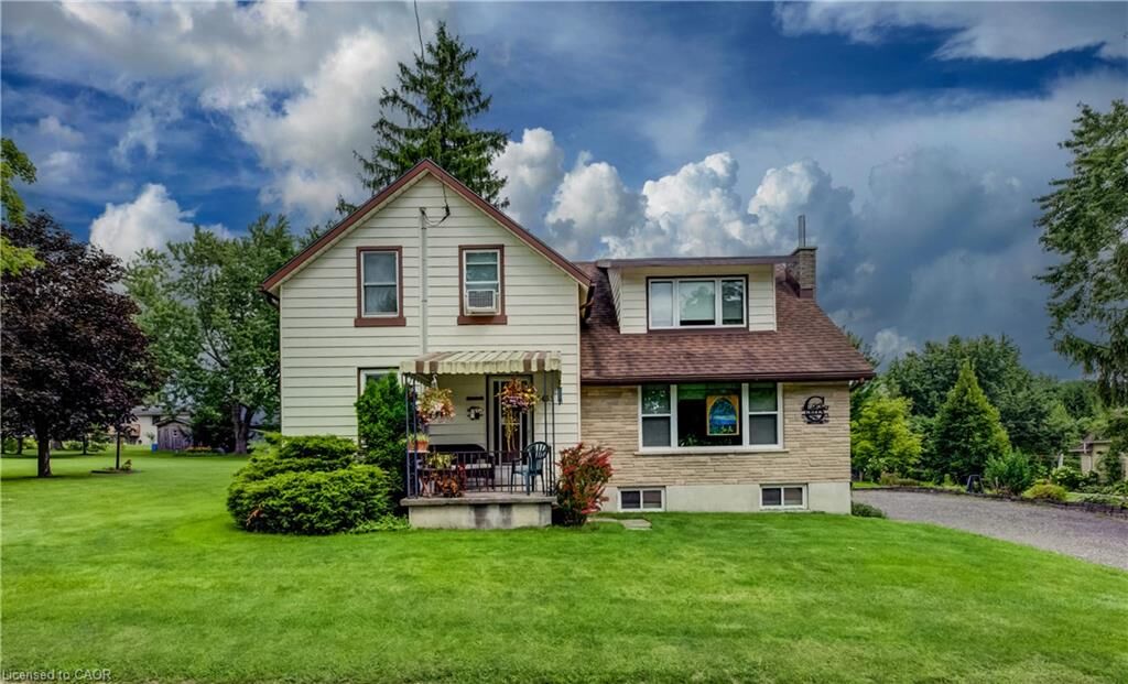 Property Photo: 5465 King Street ON N0B 2T0