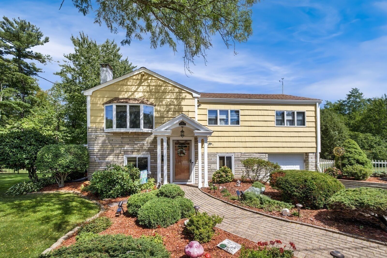 Property Photo:  12 Carpenter Road  MA 01940 