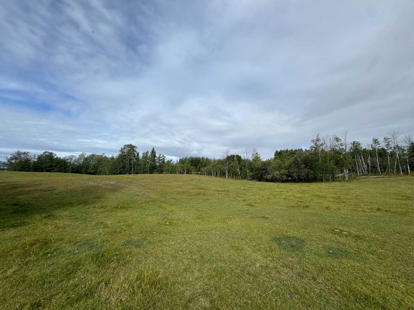 Property Photo: SW-4-77-6-W6 ... AB T0H 3G0