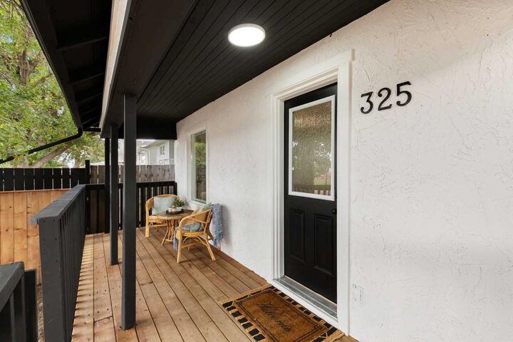 Property Photo:  325 4 Street SE  AB T0J 2P0 