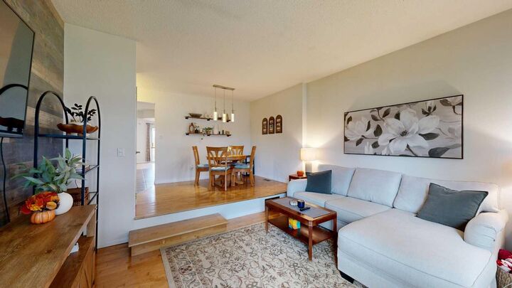 Property Photo:  30 Cochrane Road  AB T7S 1C2 