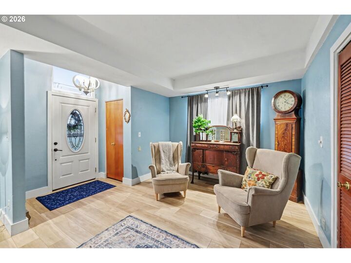 Property Photo:  30577 Diamond Hill Dr  OR 97446 
