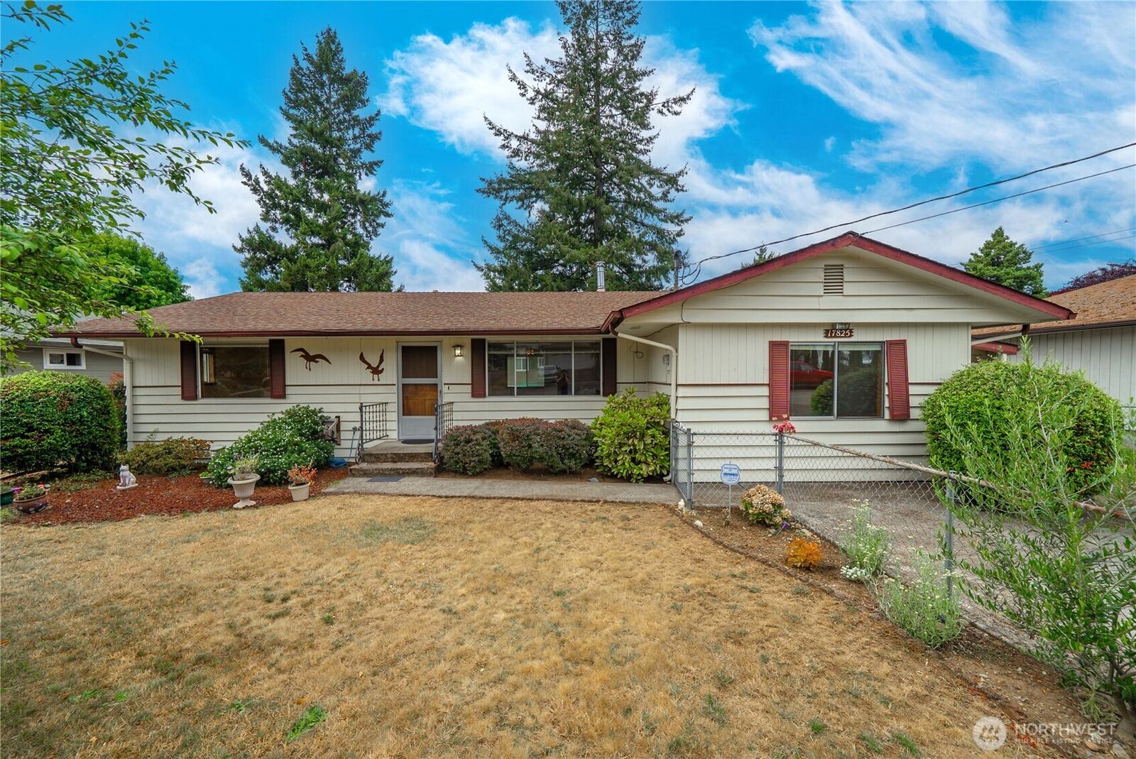 Property Photo:  17825  111th Avenue SE  WA 98055 