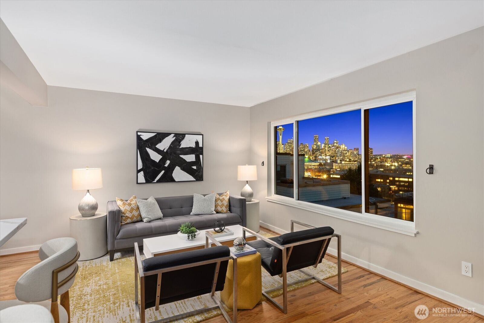 Property Photo:  330 W Olympic Place 407  WA 98119 