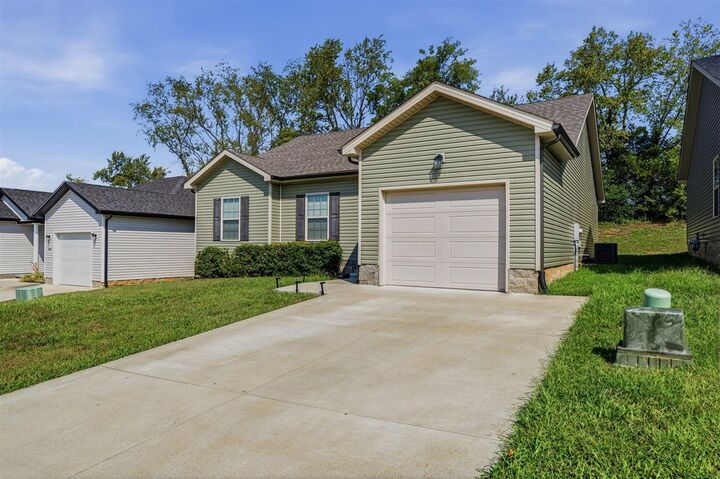 Property Photo: 664 Cherry Blossom Road KY 42103