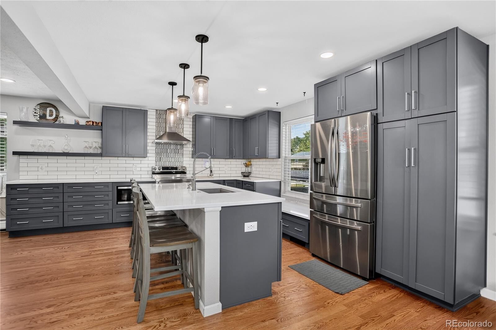 Property Photo: 6418 S Harlan Way CO 80123