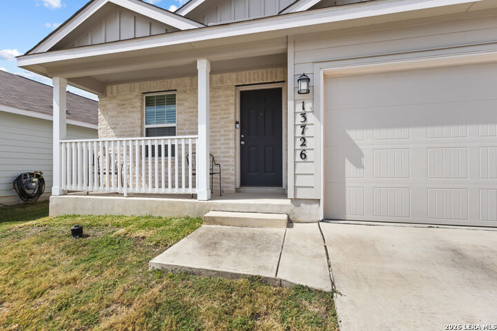 Property Photo: 13726 Locklear Way TX 78253