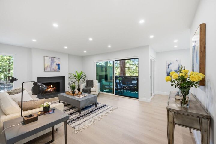 Property Photo:  3322 Brittan Avenue 4  CA 94070 