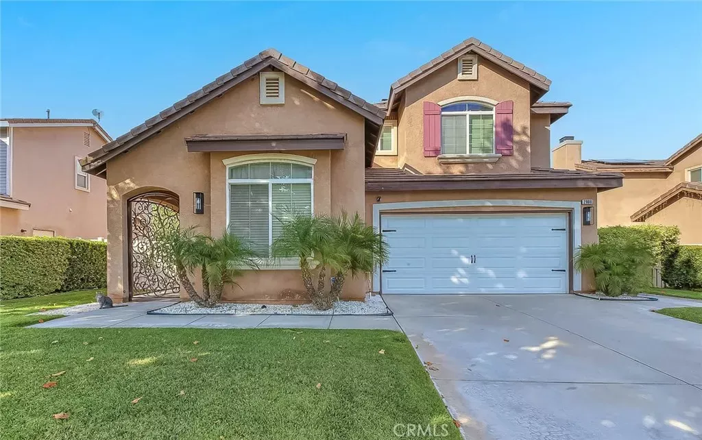 Property Photo: 2808 Melissa CA 92407