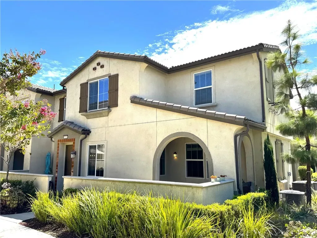 Property Photo:  7120 Vernazza  CA 92880 