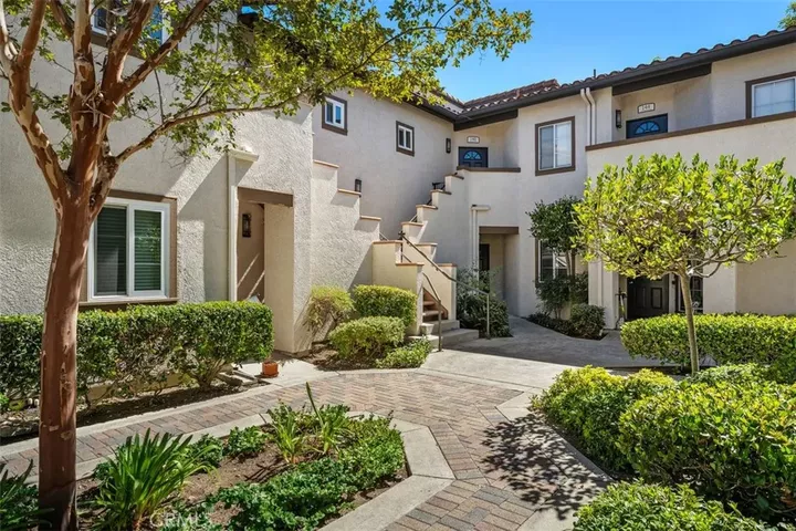 Property Photo:  140 Via Contento  CA 92688 