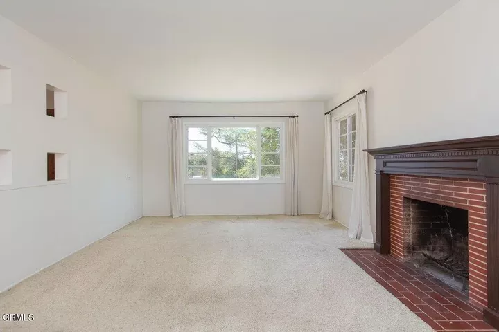 Property Photo: 1565 Homewood Drive CA 91001