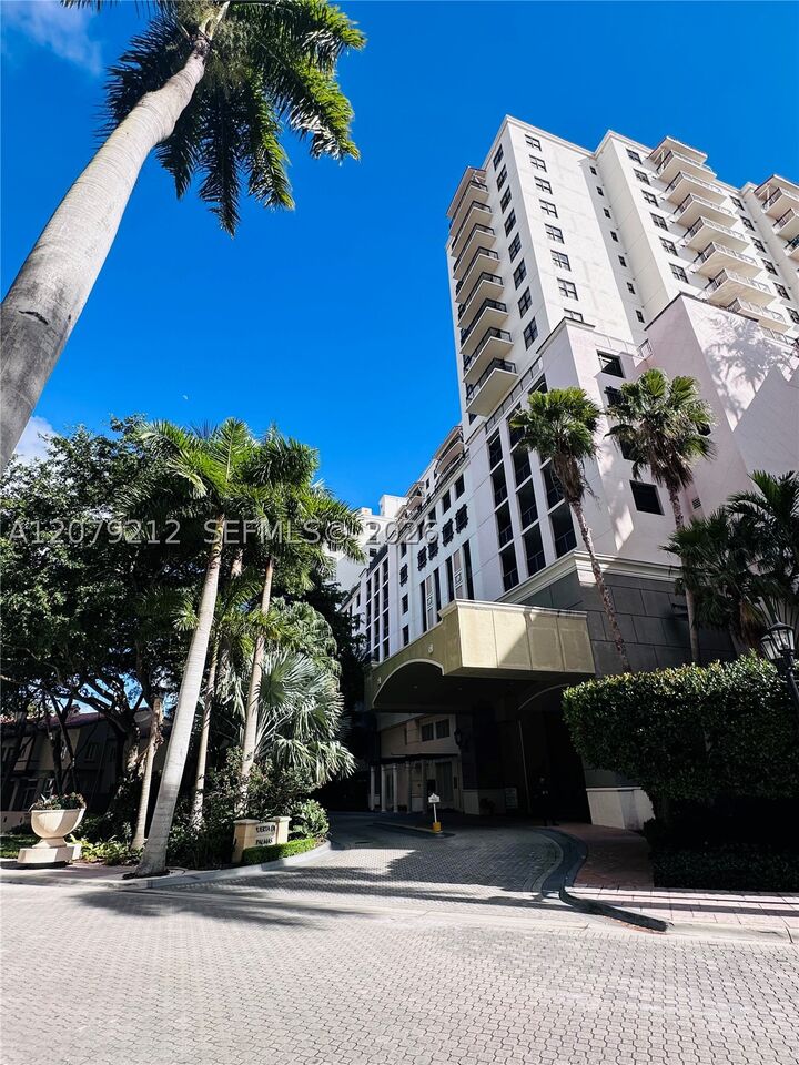 Property Photo:  888 S Douglas Rd 1512  FL 33134 