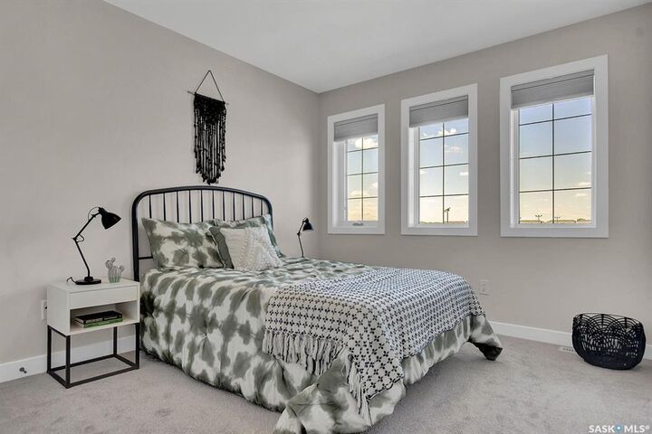 Property Photo:  273 Lakeside Boulevard  SK S0K 2T1 