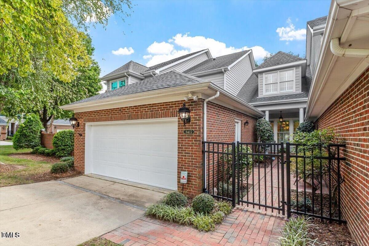 Property Photo: 3417 Sir Colleton Court NC 27612