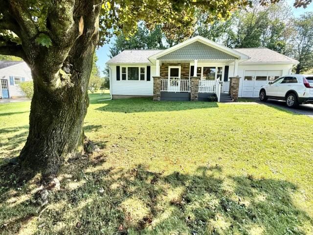 Property Photo:  10 Weld Drive  PA 16365 