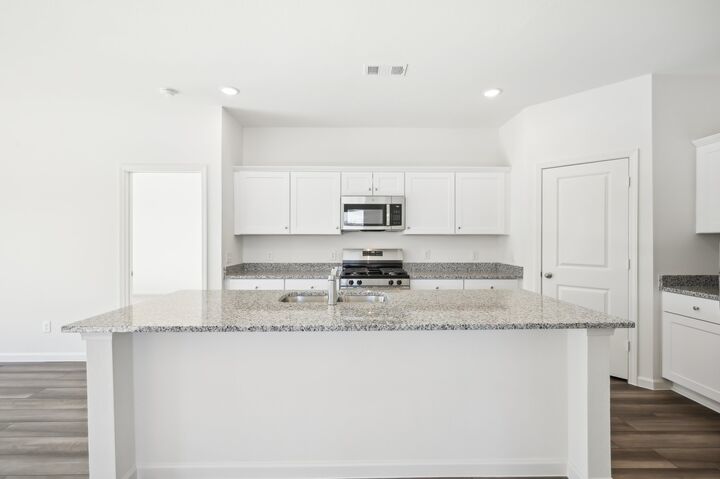 Property Photo:  105 Clovis Cove  TX 78666 