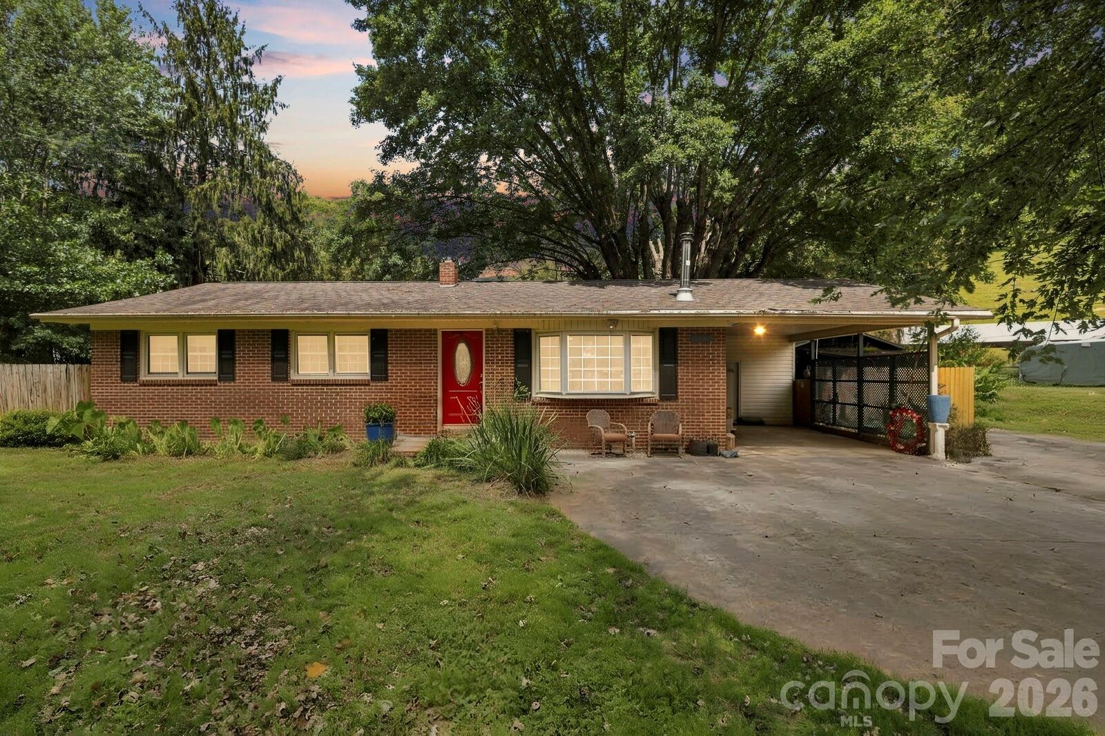 Property Photo: 10687 Cruso Road NC 28716