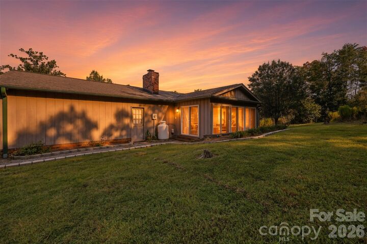 Property Photo:  258 Nine Patch Lane  NC 28681 