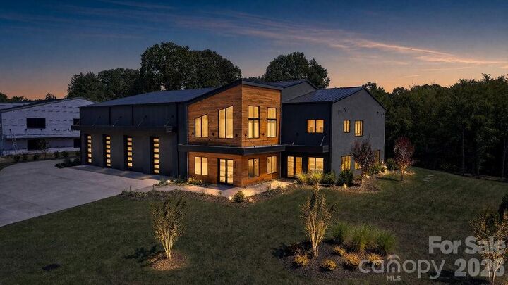 Property Photo: 129 Sebring Drive NC 28117