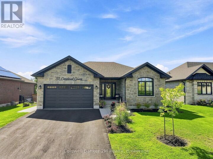 Property Photo:  32 Cardinal Court  ON K0K 1H0 