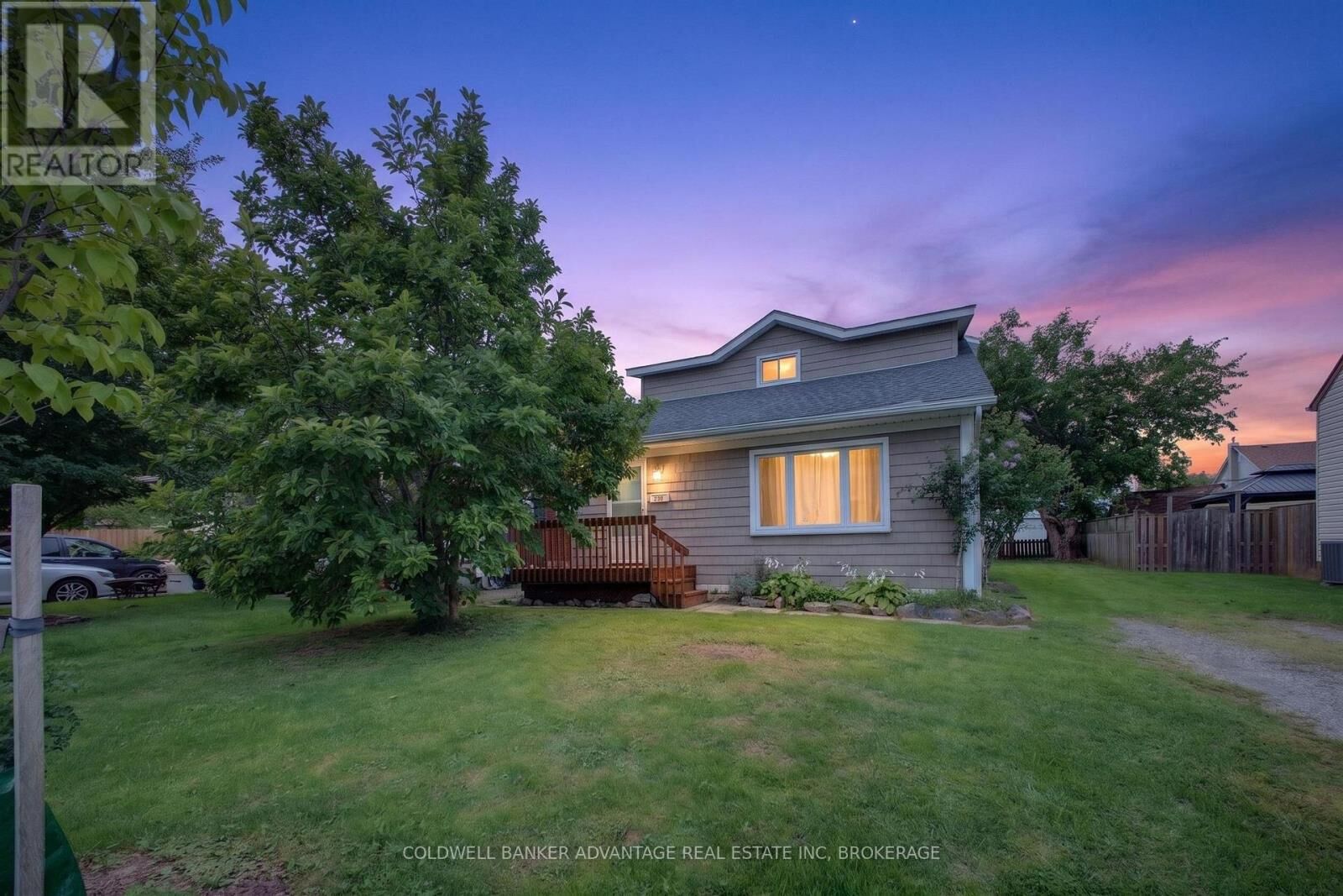 Property Photo:  183 Knoll Street  ON L3K 5B4 