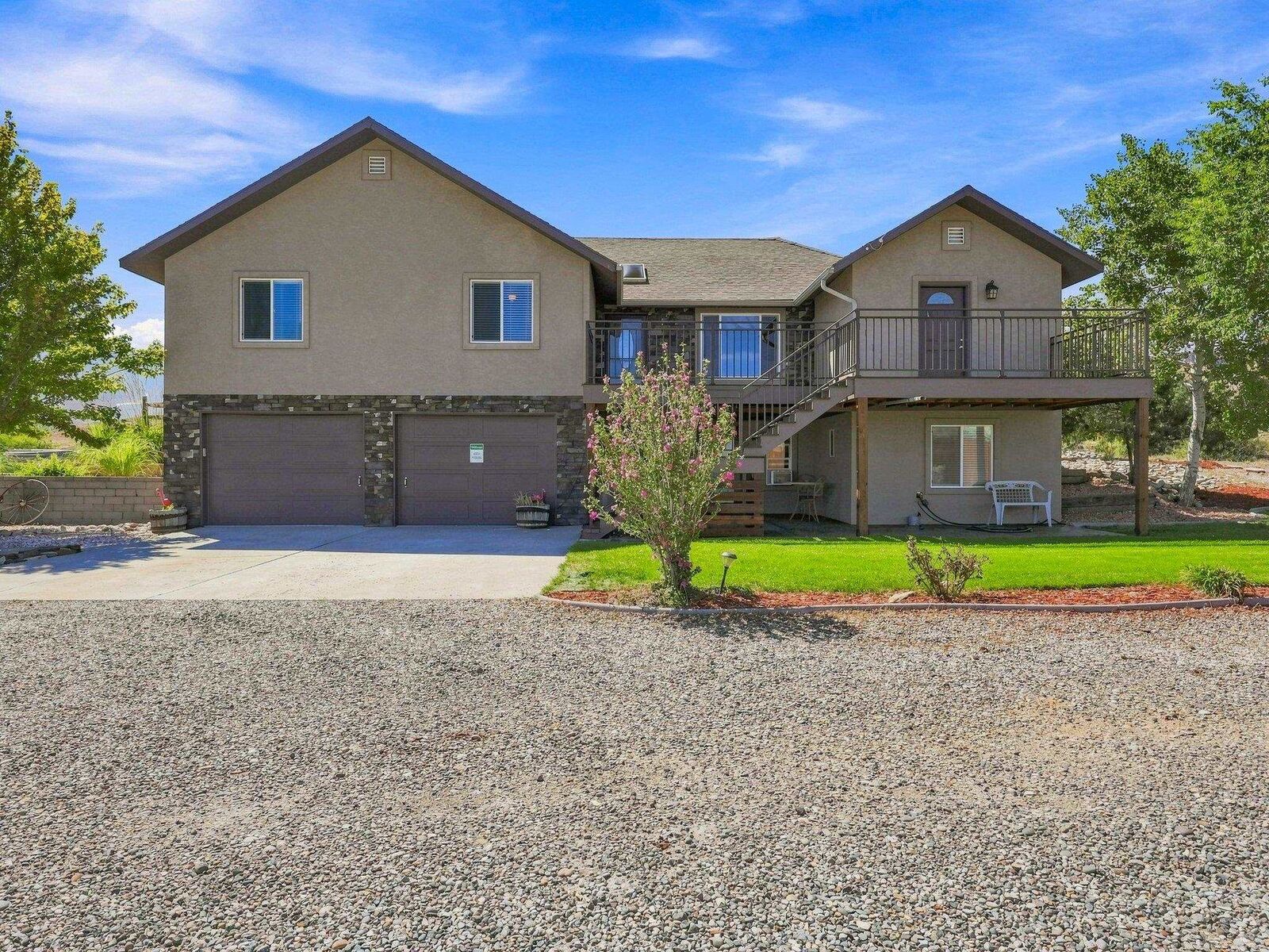 Property Photo: 2209 Avon Drive CO 81507-0000