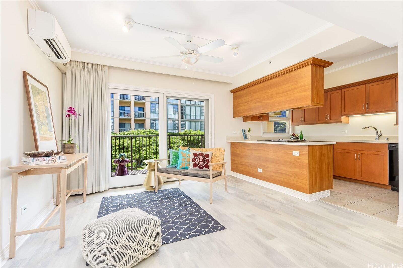 Property Photo:  21 Craigside Place 7C  HI 96817 