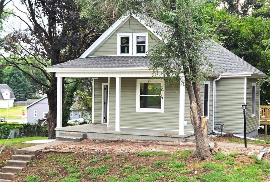 Property Photo:  2510 S 19th Street  MO 64503 